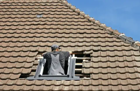 Pose de velux - Moutiers-sur-le-Lay